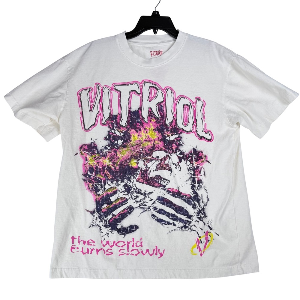 Vitriol Graphic T-Shirt Mens M Skull World Burns Slowly Y2K Grunge Tee Skater